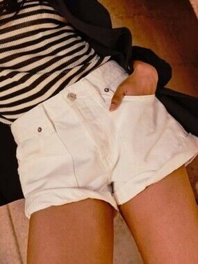 Free People We The Free beginners luck slouch shorts white size 27